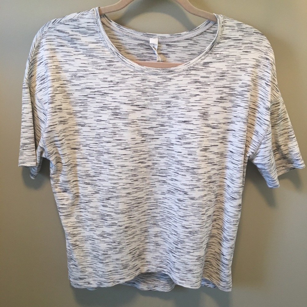 Lululemon shirt, size 6